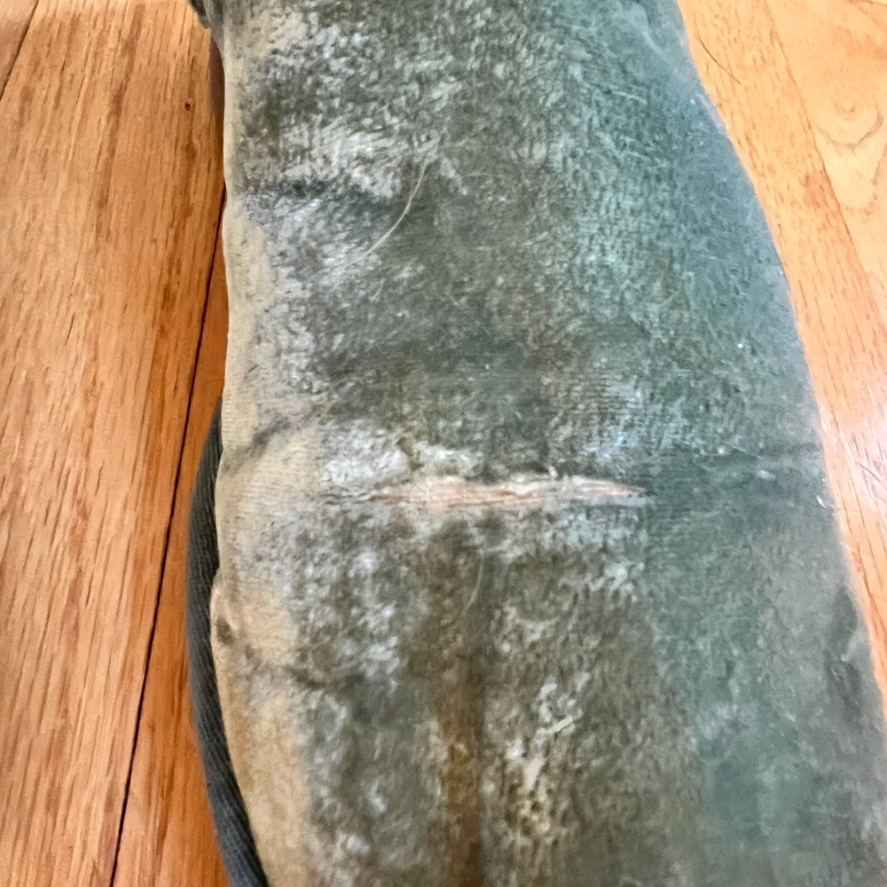 UGG Boots 8 Kids Green Velvet - Picture 2 of 7